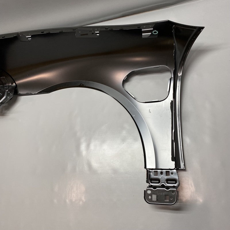 9J1805626 PORSCHE TAYCAN FENDER RIGHT PASSENGER 2019 2020 2021 2022 2023 OEM 9J1805626