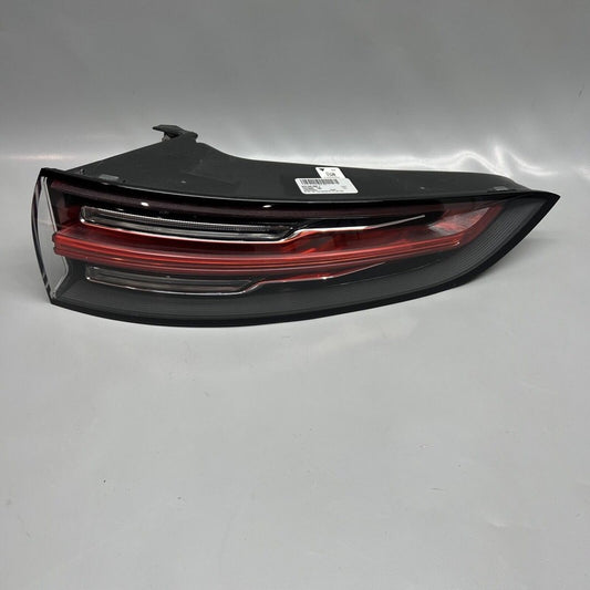 9Y0945096J PORSCHE CAYENNE TAIL LIGHT RIGHT PASSENGER 2019 20 21 22 2023 LED OEM 9Y0945096J