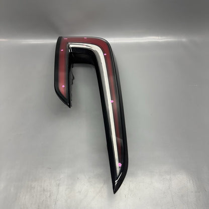 1691498-00-F TESLA MODEL 3 TAIL LIGHT LEFT DRIVER 2024 2025 2026 OEM 1691498-00-F