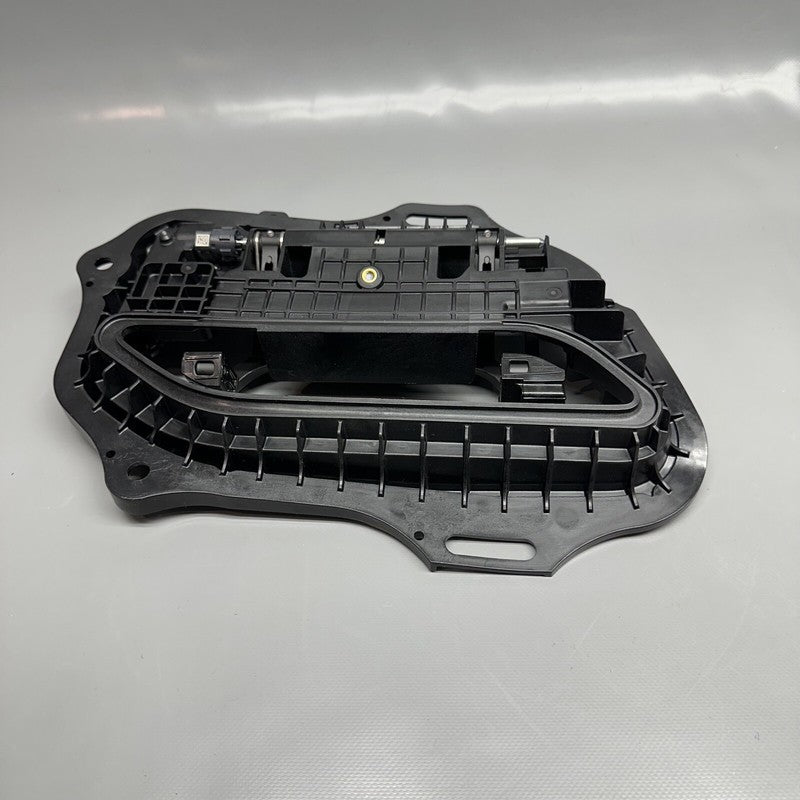 1133398-00-A TESLA MODEL S DOOR HANDLE RIGHT REAR 2016 2017 2018 2019 2020 OEM 1133398-00-A