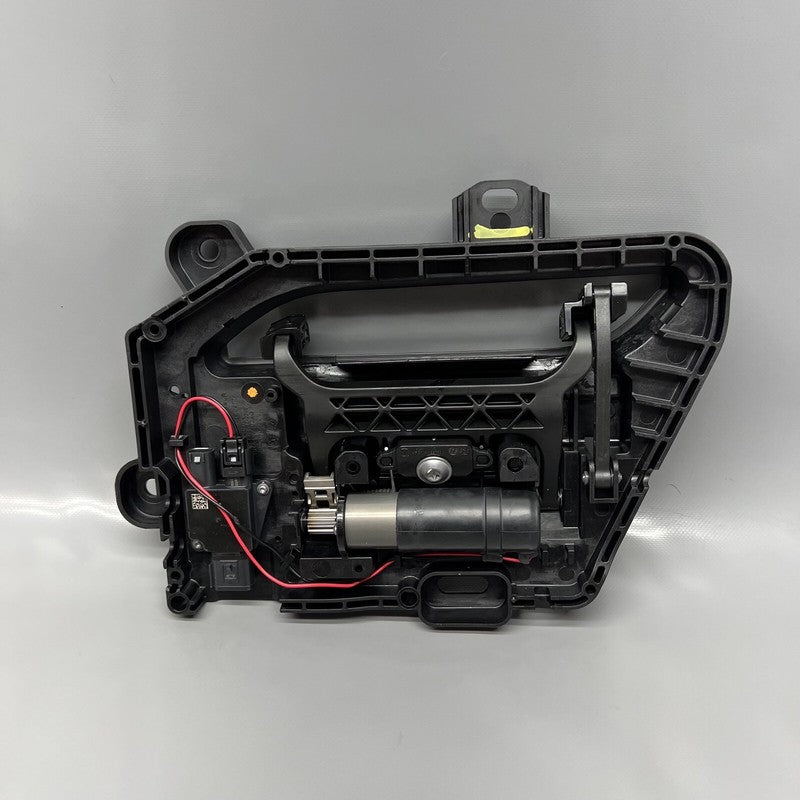 1046122-00-G TESLA MODEL S DOOR HANDLE RIGHT FRONT 2017 2018 2019 GEN2 OEM 1046122-00-G