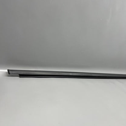 5GM-837-478B VOLKSWAGEN GOLF GTI BELT MOLDING RIGHT FRONT 2015 16 17 18 19 20 2021 OEM