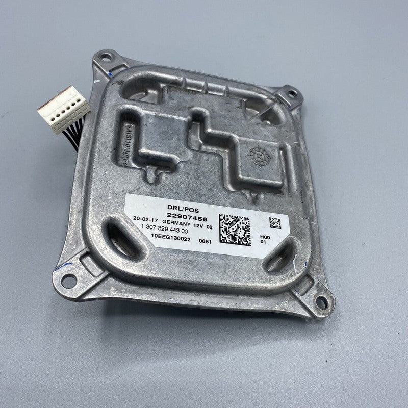 22907456 CHEVY CAMARO DAYTIME RUNNING LIGHT MODULE 22907456 2016 2017 2018 OEM