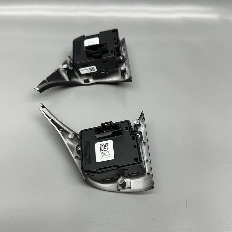1583976-00-A TESLA MODEL Y STEERING WHEEL BALL SWITCH LEFT RIGHT 2020 2021 2022 2023 OEM