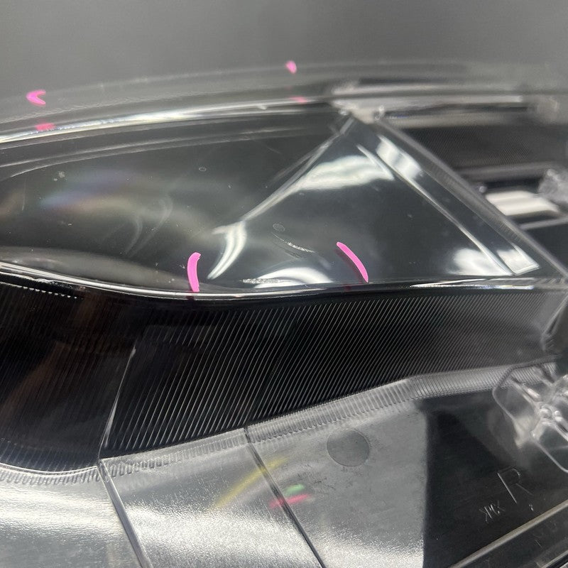 SUBARU FORESTER HEADLIGHT RIGHT PASSENGER 2025 LED 