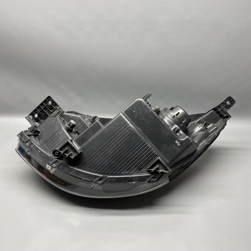 KIA SOUL HEADLIGHT RIGHT PASSENGER 2014 2015 92102-B2 HALOGEN OEM