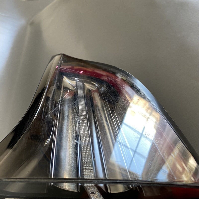 MODEL 3 TESLA MODEL 3 INNER TAIL LIGHT RIGHT SIDE 2017 2018 2019 2020 OEM