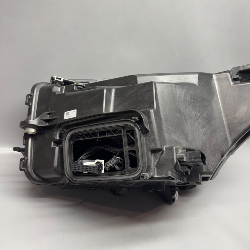 A2539067401 MERCEDES BENZ GLC300 HEADLIGHT RIGHT PASSENGER 2020 2021 2022 2023 OEM