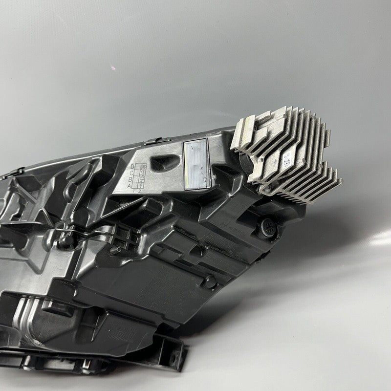 1077372-00-K TESLA MODEL 3,Y HEADLIGHT RIGHT SIDE LED 2017 18 19 20 21 22 2023 1077372-00-K