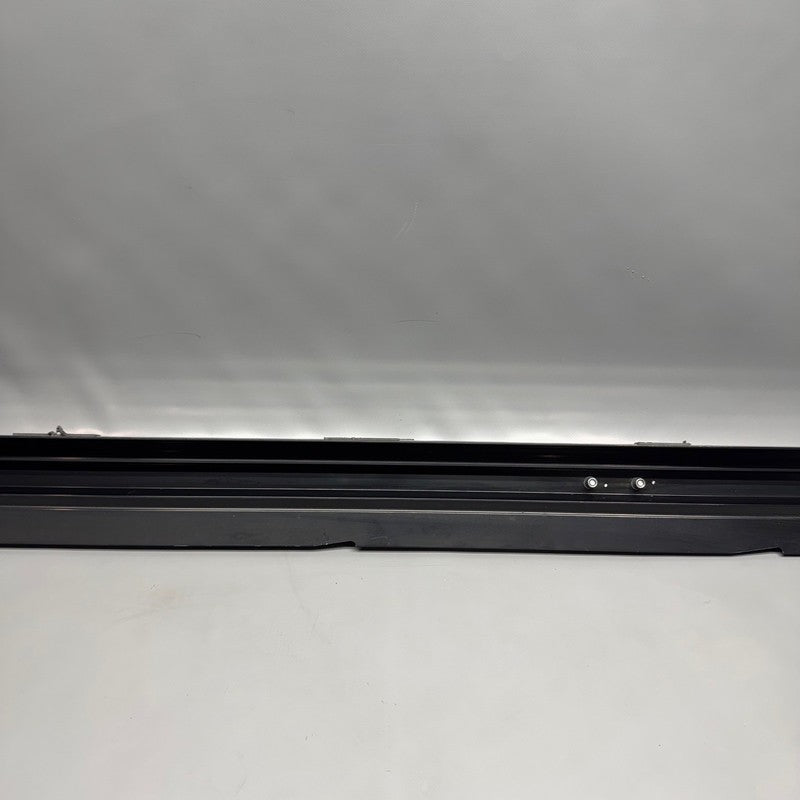 TESLA CYBERTRUCK HORIZONAL GUIDE RAIL RIGHT 2024 2025 OEM 1852128-98-D