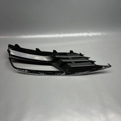 8V5807682A AUDI A3 FRONT BUMPER GRILLE RIGHT 2015 2016 OEM 8V5807682A