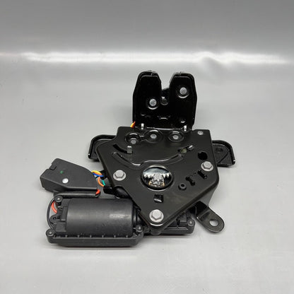 1500604-00-B TESLA MODEL Y 3 LIFTGATE LINCH CINCH 2018 19 20 21 22 2023 OEM 1500604-00-B
