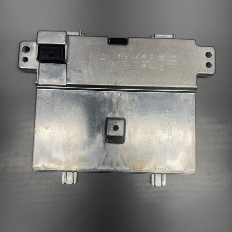TESLA MODEL 3 WIRELESS CHARGING MODULE 2017 18 19 20 21 22  2023 17551