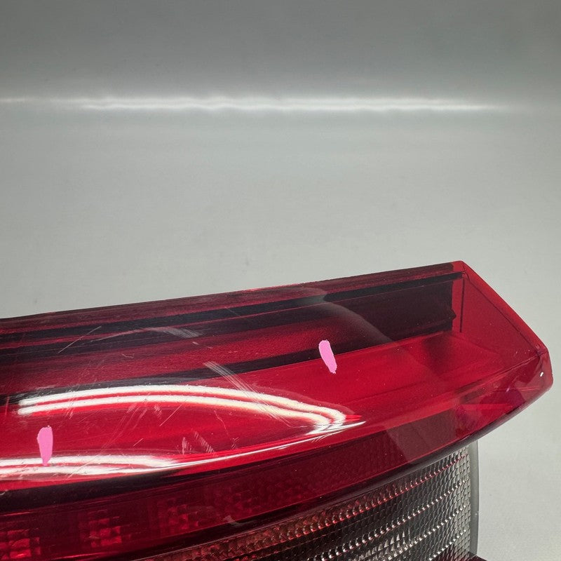 BMW X5 TAIL LIGHT LEFT DRIVER X5M 2019 2020 2021 2022 2023 OEM 3744226