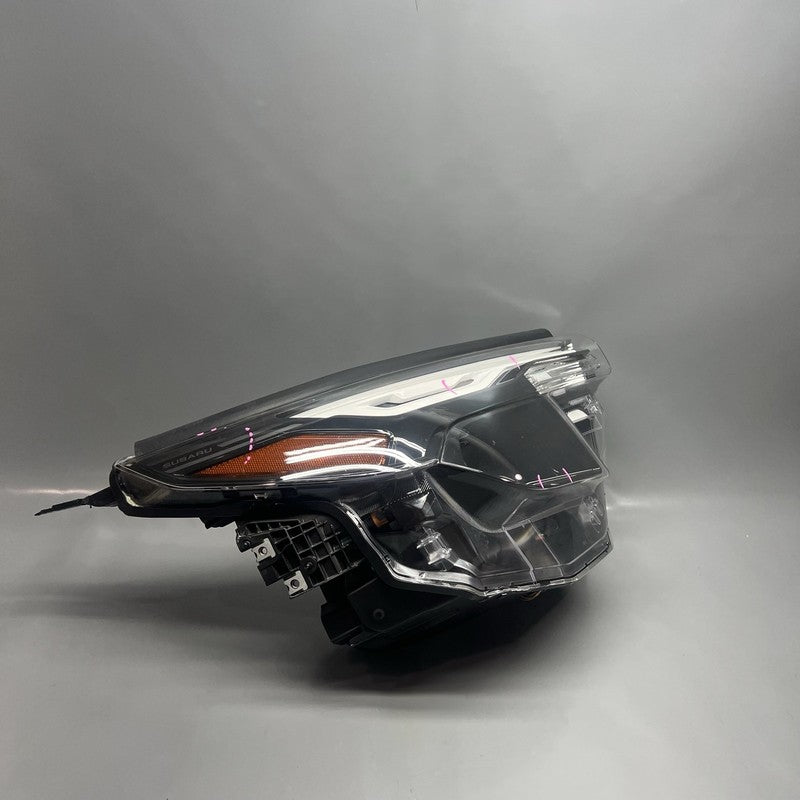 SUBARU FORESTER HEADLIGHT RIGHT PASSENGER 2025 LED 