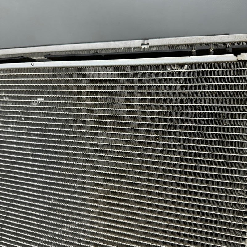 MERCEDES BENZ C250 COOLING RADIATOR FAN 2012 2013 2014 OEM A2049066802