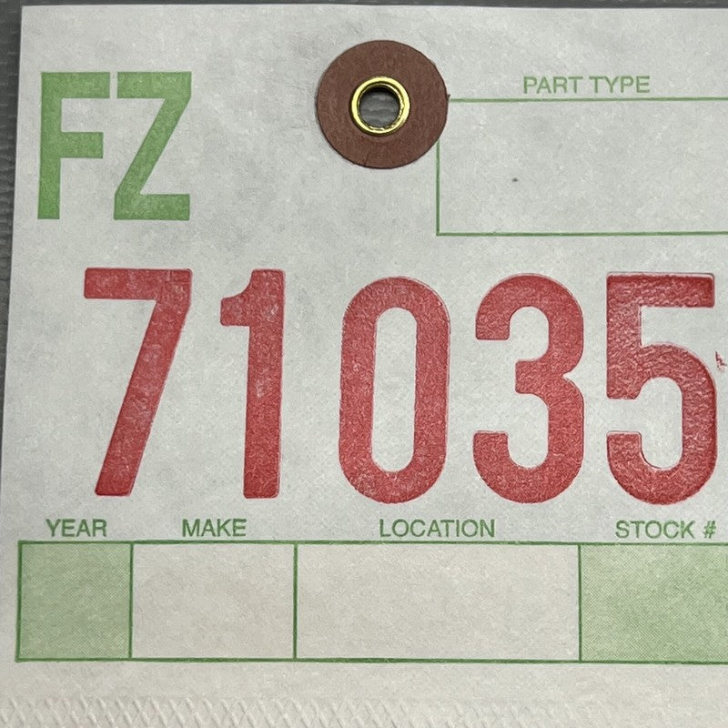1741539-00-F TESLA CYBERTRUCK BEDSIDE SAIL APPLIQUE RIGHT 2023 2024 OEM 1741539-00-F