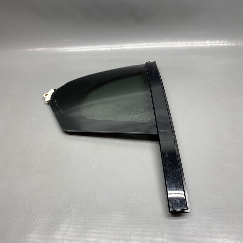 EI43R-001582 JAGUAR XF QUARTER WINDOW RIGHT REAR EI43R-001582 2009 2010 11 12 13 14 2015 OEM