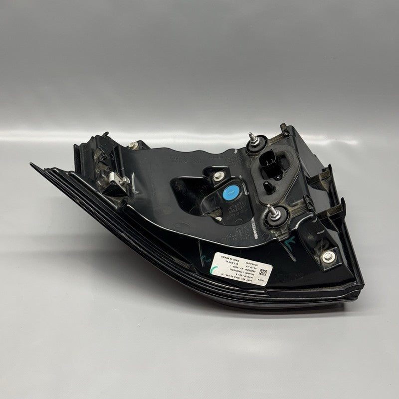 1034332-00-A TESLA MODEL X TAIL LIGHT LEFT DRIVER 2016 2017 2018 2019 2020 OEM 1034332-00-A