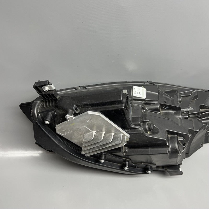 1077372-00-i TESLA MODEL 3 HEADLIGHT RIGHT PASSENGER 2017 2018 2019 2020 LED OEM 1077372-00-i