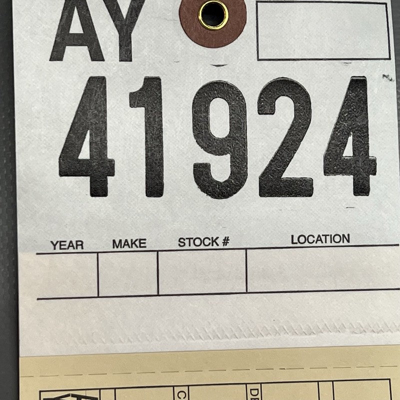 1090323-01-D TESLA MODEL 3 Y BUCKLE 1ST ROW 2017 2018 2019 2020 2021 2022 2023 1090323-01-D