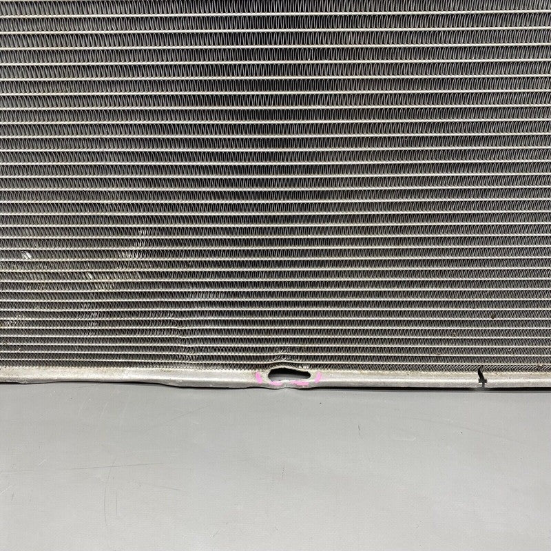 8W0121251AB AUDI Q7 RADIATOR 8W0121251AB 2017 2018 2019 2020 OEM