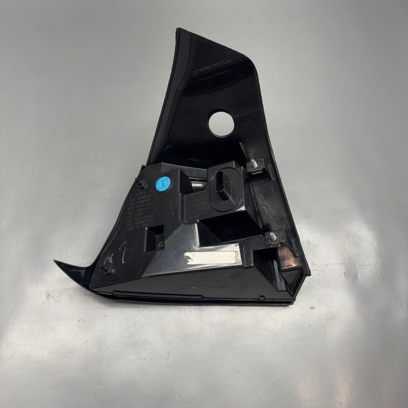 TESLA MODEL 3 TAIL LIGHT RIGHT PASSENGER 2017 2018 2019 2020 2021 LED 