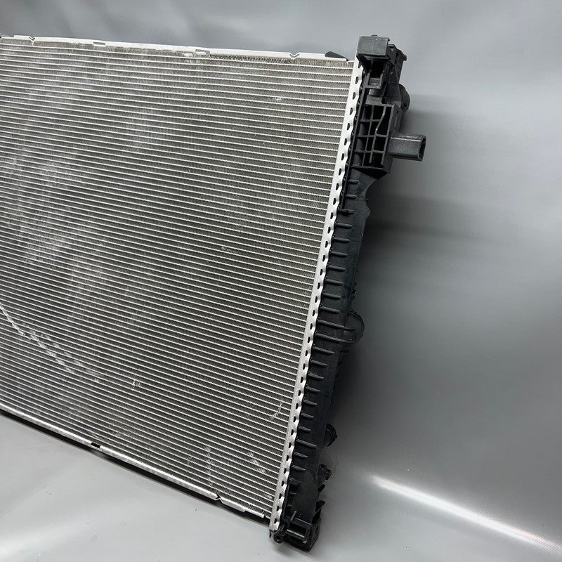 BMW X3 X4 COOLING RADIATOR 2017 2018 2019 OEM 8642742