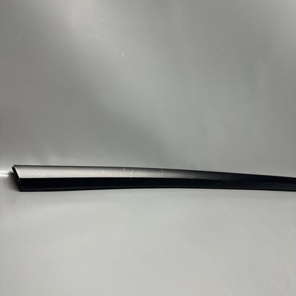 1080684-01-i TESLA MODEL 3 DOOR WINDOW MOLDING RIGHT FRONT 2017 18 19 20 21 2022 1080684-01-i