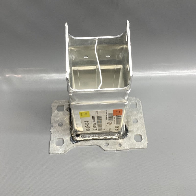 8W0807133A AUDI A4 REINFORCEMENT BRACKET LEFT FRONT 2017 2018 2019 OEM 8W0807133A