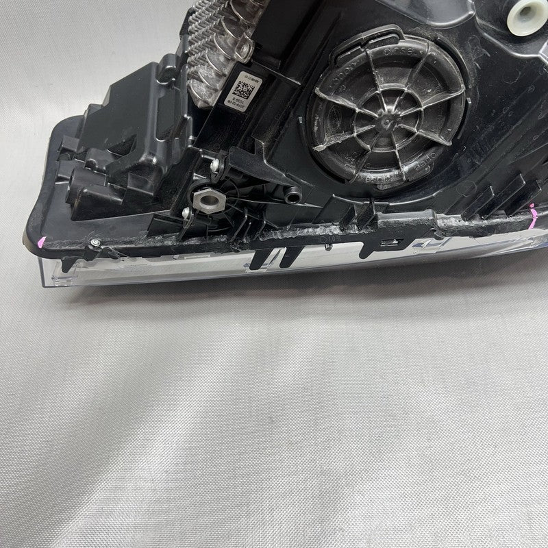 8499127 BMW M5 HEADLIGHT LEFT DRIVER 8499127 2017 2018 2019 2020 ADAPTIVE LED OEM