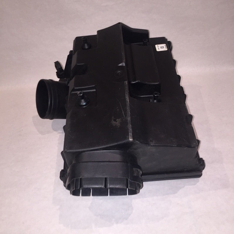 13717548885 BMW X5 E70 3.0 AIR CLEANER BOX 2007 2008 2009 2010 OEM