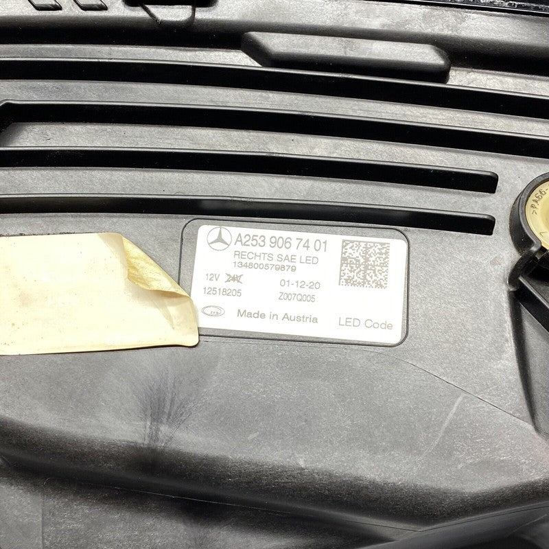 A2539067401 MERCEDES BENZ GLC300 HEADLIGHT RIGHT PASSENGER A2539067401 2020 2021 2022 LED