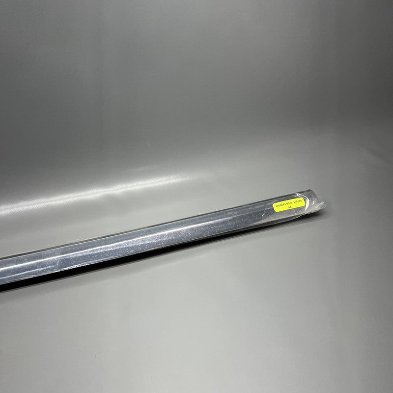 1098685-00-D TESLA MODEL X DOOR WINDOW BELT MOLDING LEFT REAR 2016 17 18 19 2020 1098685-00-D