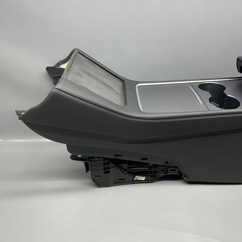1755501-71-F TESLA MODEL Y CENTER CONSOLE 2020 2021 2022 2023 OEM 1755501-71-F