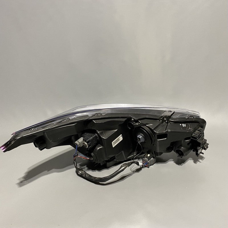 SUBARU LEGECY HEADLIGHT LEFT DRIVER LED 2018 2019 OEM
