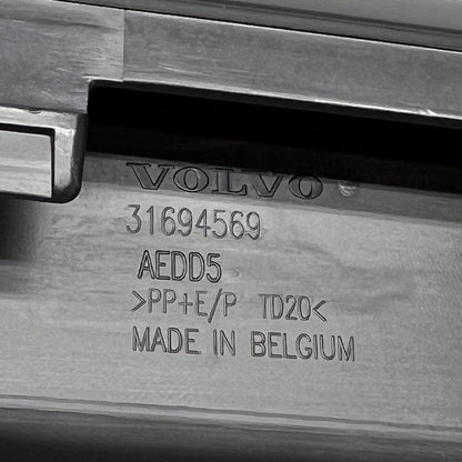 31694569 VOLVO XC90 FRONT BUMPER CENTER MOLDING 2016 2017 2018 2019 OEM 31694569