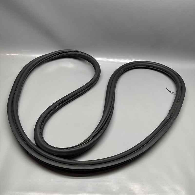 1486211-00-A TESLA MODEL X FRUNK SEAL WITH SECTION 2016 2017 2018 2019 2020 OEM 1486211-00-A