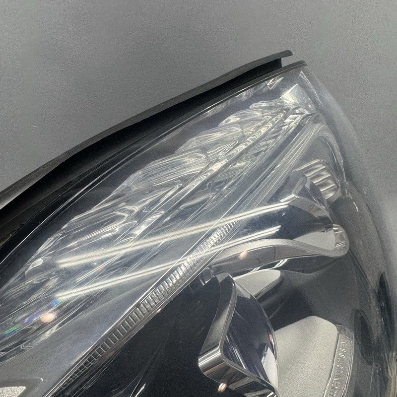 A1669069402 MERCEDES BENZ GLE63 HEADLIGHT RIGHT PASSENGER 2017 2018 2019 LED OEM A1669069402