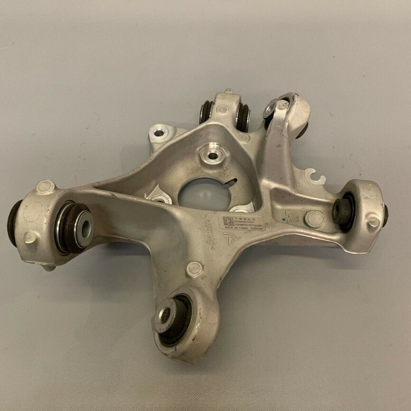 1044411-00-F TESLA MODEL 3 RWD/DM LEFT REAR SPINDLE KNUCKLE 2017 2018 2019 OEM