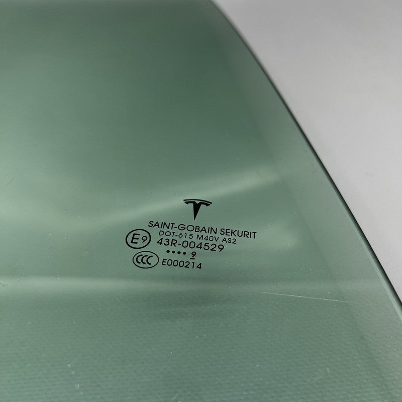 43R-004529 TESLA MODEL 3 DOOR WINDOW GLASS RIGHT REAR 2017 18 19 20 21 22 2023 43R-004529