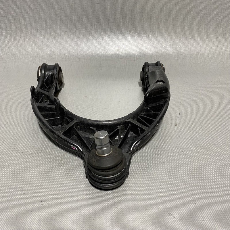 1044326-00-G TESLA MODEL 3 UPPER CONTROL ARM RIGHT FRONT RWD 1044326-00-G 2017 2018 2019 OEM