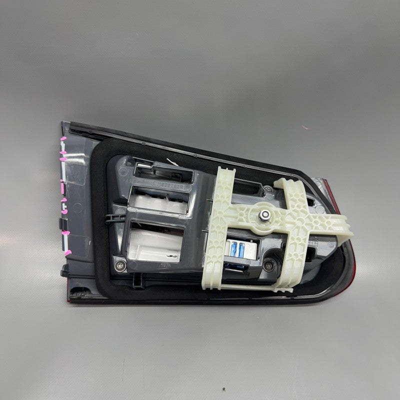 MERCEDES BENZ GLC300 TAIL LIGHT INNER RIGHT PASSENGER 2016 2017 2018 2
