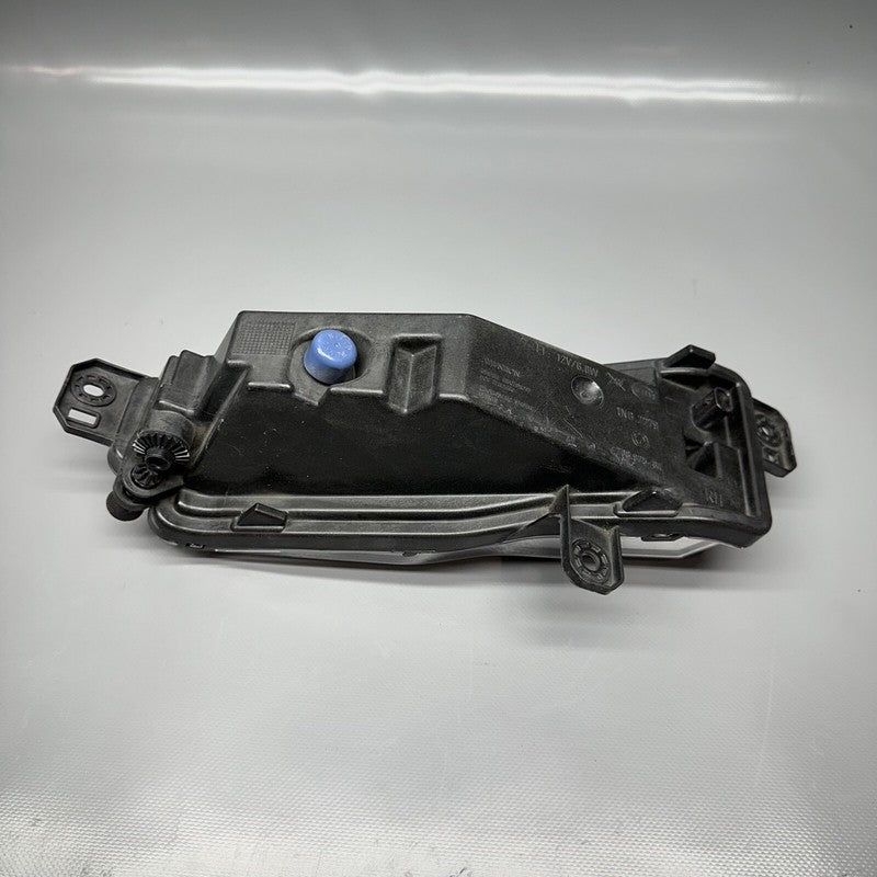 BMW X5 M-SPORT FOG LIGHT RIGHT PASSENGER 2019 2020 2021 LED OEM 631774