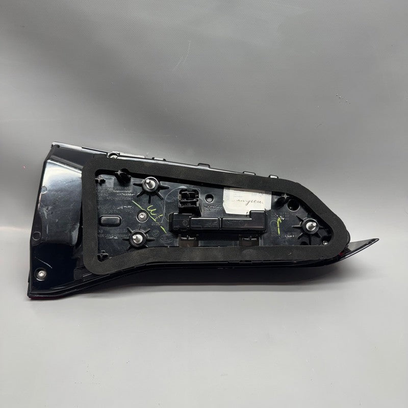 BMW X5 TAIL LIGHT INNER RIGHT PASSENGER LED 2019 2020 2021 2022 2023 O