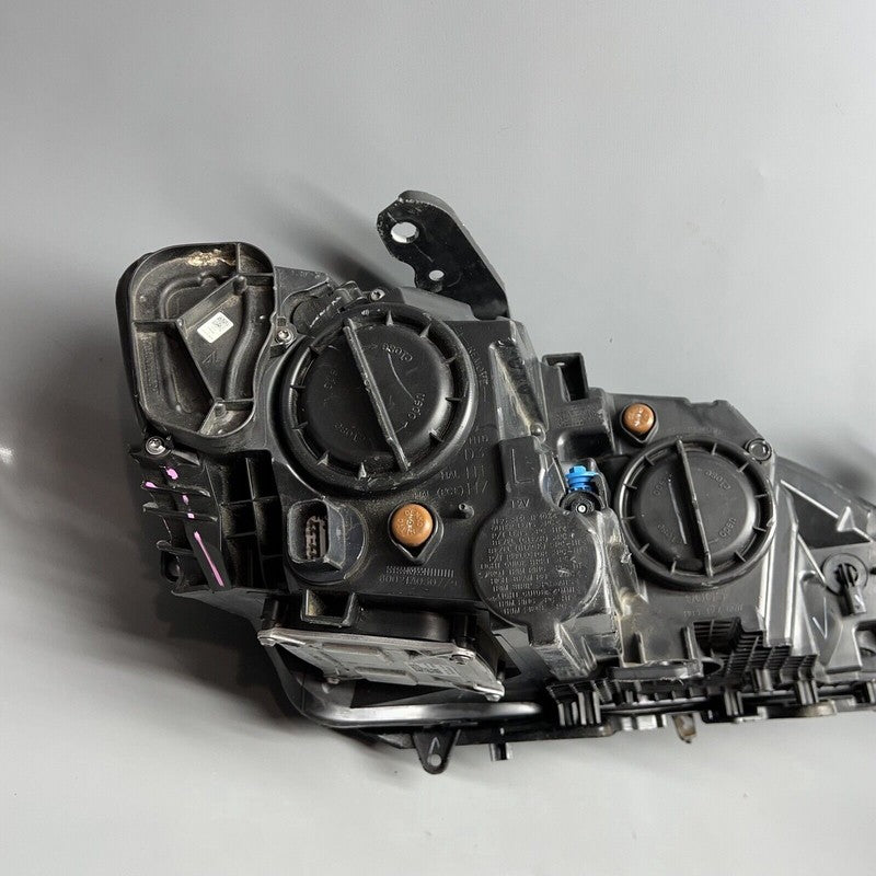 CHRYSLER PACIFICA HEADLIGHT LEFT DRIVER 2017 2018 2019 2020 68228947AG