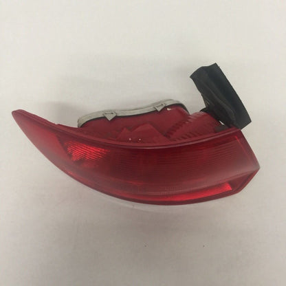 8P4945095D AUDI A3 S-LINE TAIL LIGHT LEFT DRIVER 8P4945095D 2006 2007 2008 OEM