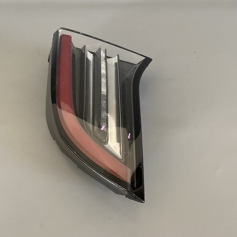 TESLA MODEL 3 INNER TAIL LIGHT RIGHT SIDE 2017 2018 2019 2020 OEM