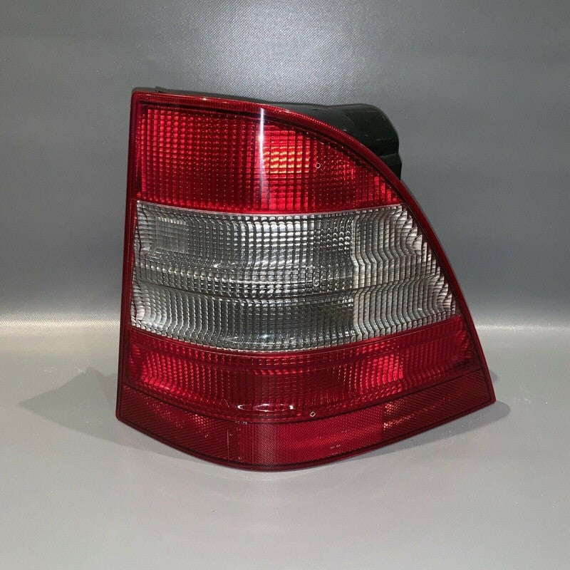 A1638200464 MERCEDES BENZ ML320 ML430 RIGHT SIDE TAIL LIGHT 1998 1999 2000 2001 OEM