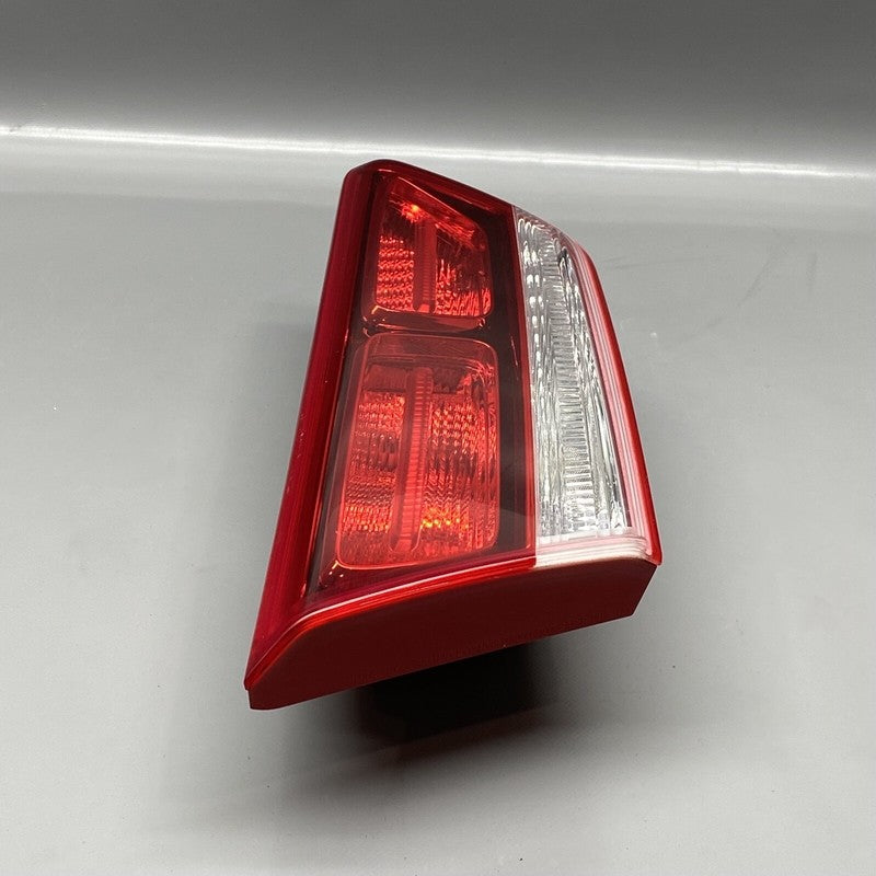 KIA OPTIMA TAIL LIGHT LEFT DRIVER INNER 92403-D5000 2016 2017 2018 201